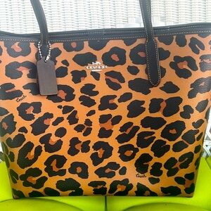 Coach Leopard Large Tote